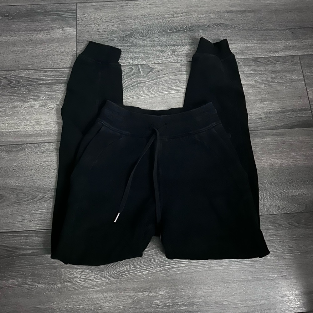 COPY - Lululemon joggers